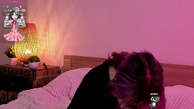 Snapshot of TaiteBeat chatting on September 2025 05:34:02 PM TaiteBeat online show from September 2025 05:34:02 PM