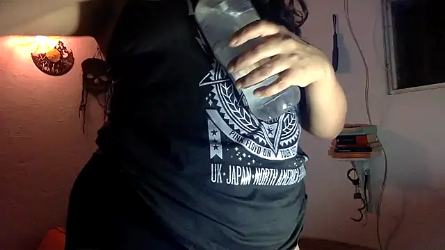 Snapshot of indomitaFox chatting on October 2025 03:16:01 AM indomitaFox online show from October 2025 03:16:01 AM