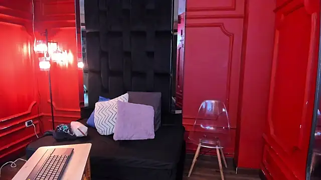 bellarivera  online show from March 2026 06:11:01 PM