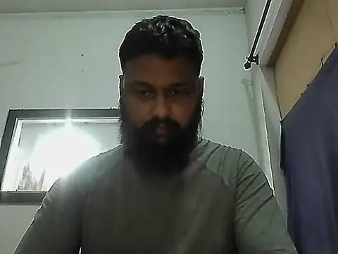 Snapshot of Dollseye chatting on November 2025 12:07:01 PM Dollseye online show from November 2025 12:07:01 PM