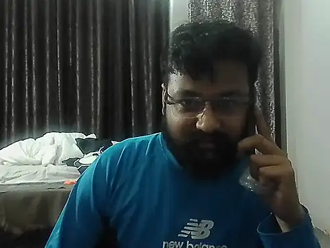 Snapshot of Dollseye chatting on February 2026 01:51:01 PM Dollseye online show from February 2026 01:51:01 PM