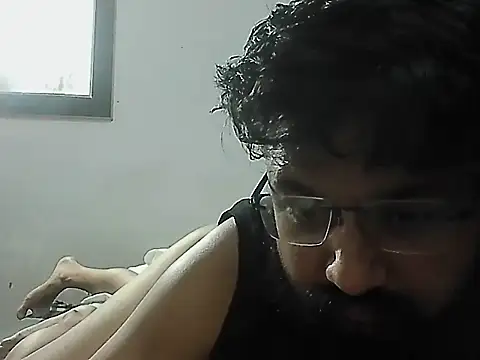 Snapshot of Dollseye chatting on March 2026 03:29:01 PM Dollseye online show from March 2026 03:29:01 PM