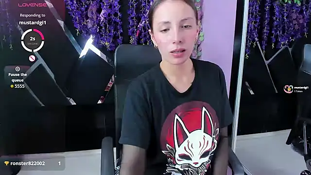 paula miler1 online show from December 2025 02:23:02 PM