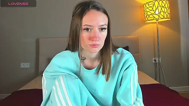 cutienaughtygirl online show from November 2025 08:46:01 AM