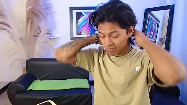 dreyk20 online show from October 2025 01:53:02 PM