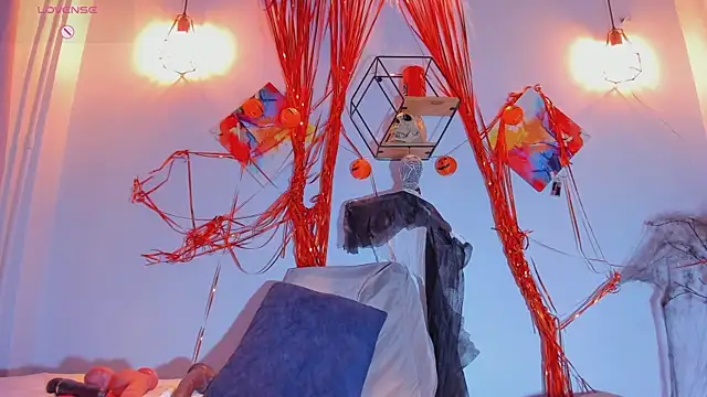 Karlaliones69 online show from October 2025 12:17:02 PM