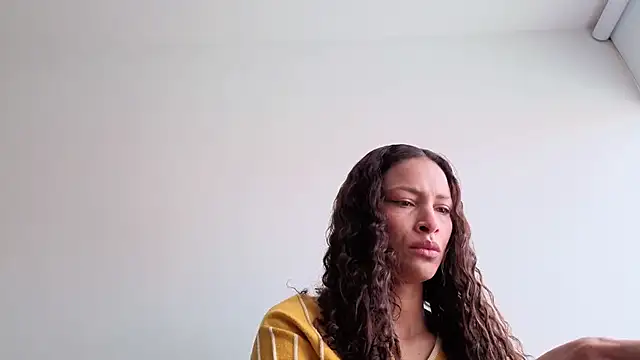 SofiaDelicia online show from September 2025 05:02:02 PM