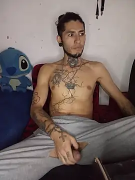 Snapshot of Tattoboy19cm chatting on May 2026 09:55:01 PM Tattoboy19cm online show from May 2026 09:55:01 PM