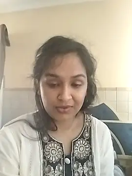 Snapshot of cute_indianxo chatting on February 2026 08:53:02 AM cute indianxo online show from February 2026 08:53:02 AM