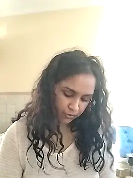 Snapshot of cute_indianxo chatting on February 2026 07:23:01 AM cute indianxo online show from February 2026 07:23:01 AM