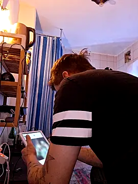 a7ex online show from January 2025 03:32:02 AM