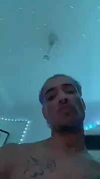 Snapshot of luluycoco chatting on October 2025 10:00:02 PM luluycoco online show from October 2025 10:00:02 PM