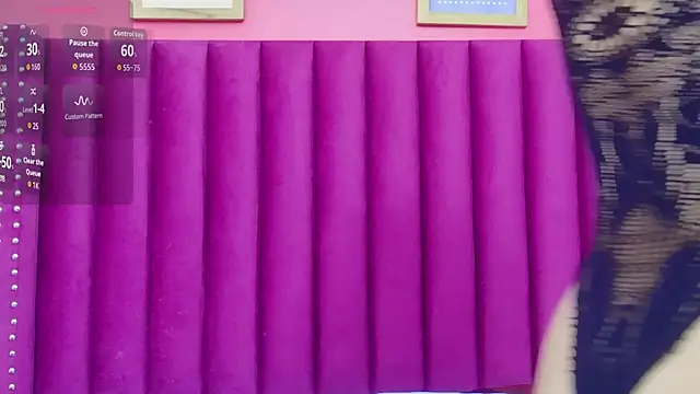 cutepetitee online show from October 2025 08:06:02 PM