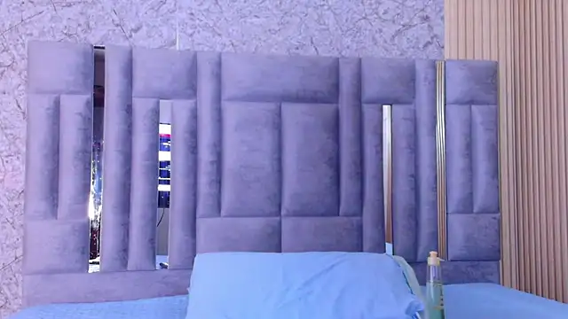 cutepetitee online show from December 2025 08:04:01 PM