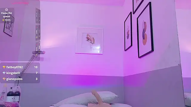 cutepetitee online show from March 2026 07:52:01 PM