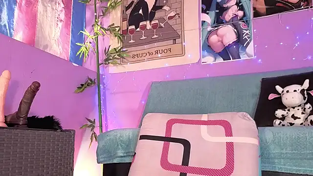 Snapshot of Gaia_Gatex chatting on November 2025 01:33:01 PM Gaia Gatex online show from November 2025 01:33:01 PM