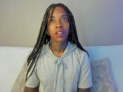 Pauline Fox online show from September 2025 02:35:01 AM