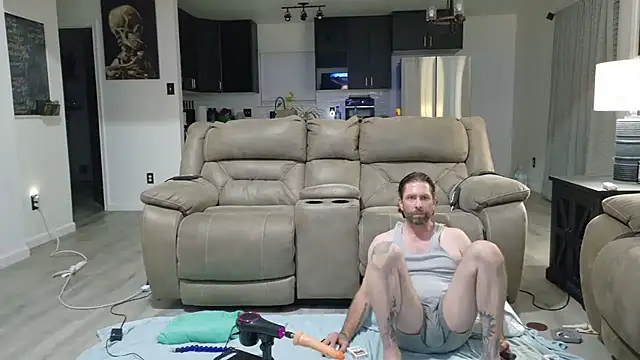 danoo84 online show from October 2025 06:22:02 AM