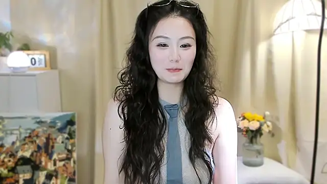 Snapshot of lumi65 chatting on September 2025 10:59:02 AM lumi65 online show from September 2025 10:59:02 AM