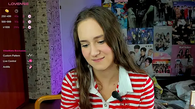 LucyRose3 online show from September 2025 04:45:02 AM