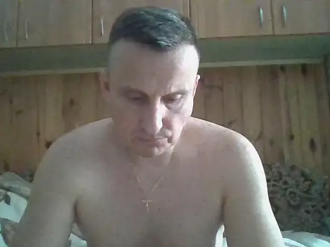 Maksymilian1 online show from February 2026 12:56:02 PM