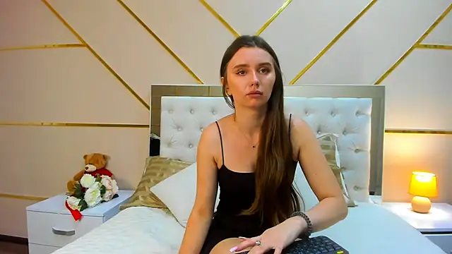 Snapshot of BeatriceAddams chatting on September 2025 08:56:02 PM BeatriceAddams online show from September 2025 08:56:02 PM