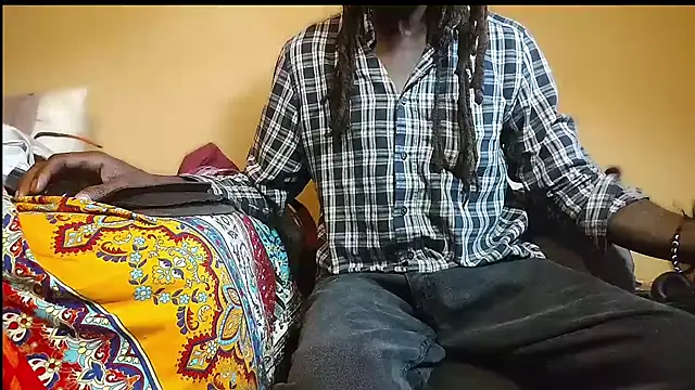 Snapshot of EYEzIAM chatting on September 2025 01:11:02 PM EYEzIAM online show from September 2025 01:11:02 PM