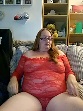 Snapshot of Luscious-LucyXX chatting on June 2026 08:12:02 PM Luscious-LucyXX online show from June 2026 08:12:02 PM