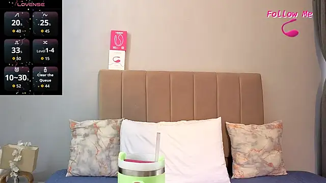 Penelophe01 online show from January 2026 02:44:01 PM