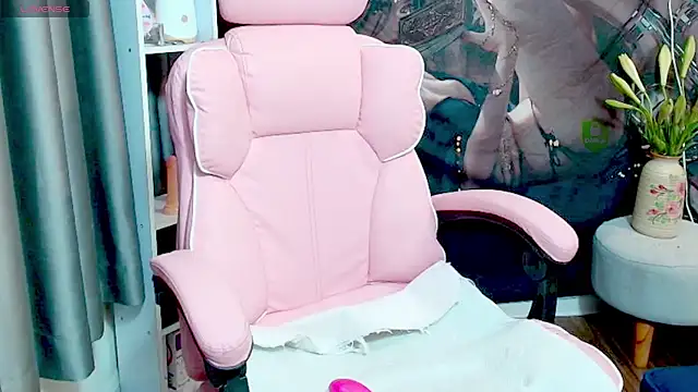 Cindy Cutiegirl online show from November 2025 10:21:02 PM