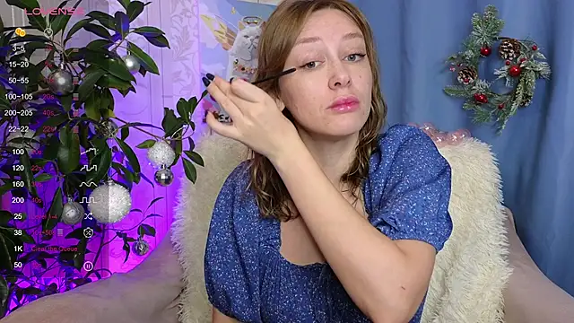 Snapshot of evashiny_ chatting on November 2025 03:05:02 AM evashiny online show from November 2025 03:05:02 AM