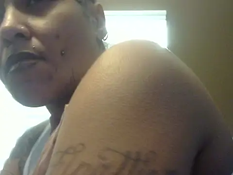 Flossee online show from October 2025 02:14:02 PM