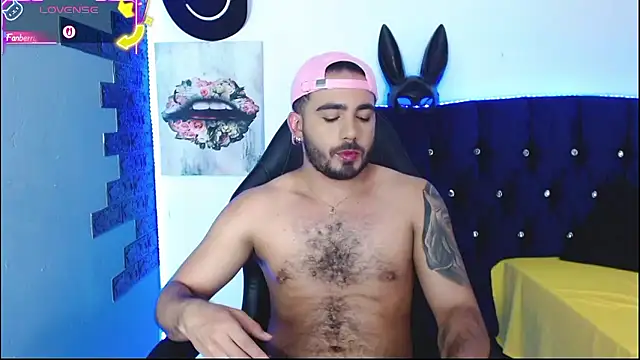 adamhairy online show from January 2026 08:11:02 PM