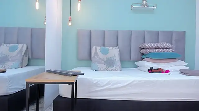 genesis4u online show from October 2025 12:28:02 PM