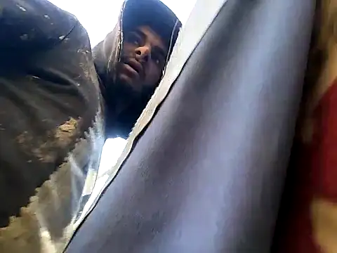 Snapshot of ParousFlow chatting on November 2025 12:30:01 PM ParousFlow online show from November 2025 12:30:01 PM