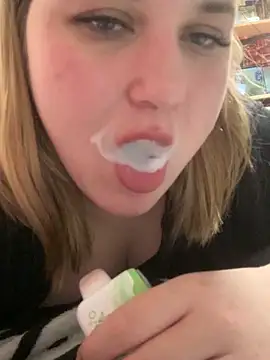 Kemeli008 online show from September 2025 05:15:02 PM