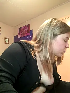 Kemeli008 online show from October 2025 03:00:01 PM