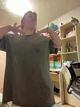 Kemeli008 online show from October 2025 04:41:01 PM