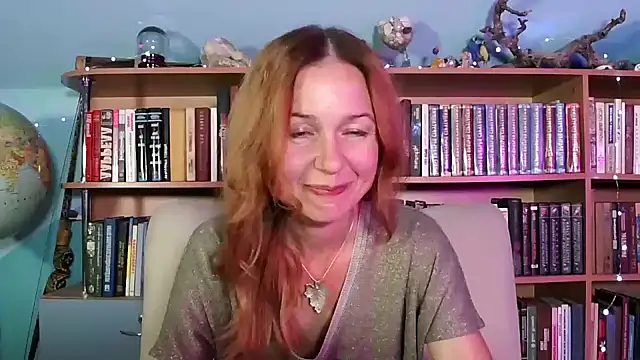 Foxilady357 online show from September 2025 02:18:02 PM