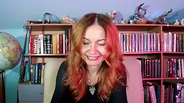 Foxilady357 online show from October 2025 01:55:02 PM