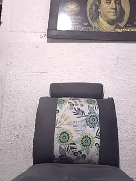 Valenn fernandez online show from October 2025 05:08:02 AM