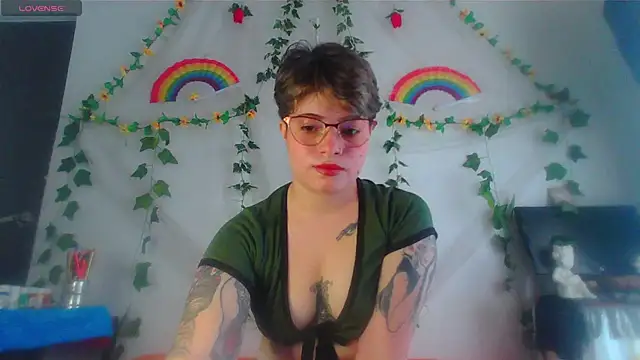 Snapshot of Mitsuha_gate chatting on April 2026 04:05:02 PM Mitsuha gate online show from April 2026 04:05:02 PM