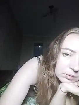 Snapshot of Viktoriia27 chatting on May 2026 06:04:02 PM Viktoriia27 online show from May 2026 06:04:02 PM