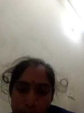 Guriya0076 online show from November 2025 06:00:02 PM