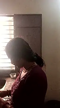 Snapshot of Guriya0076 chatting on May 2026 02:50:01 AM Guriya0076 online show from May 2026 02:50:01 AM