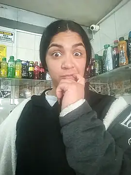 Snapshot of Bigass_Emilly chatting on November 2025 03:40:01 PM Bigass Emilly online show from November 2025 03:40:01 PM