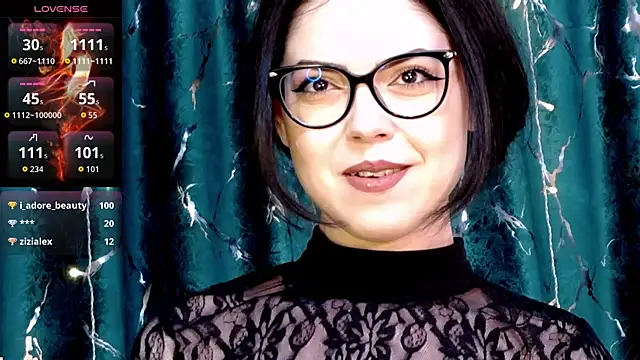 KaylaLewys online show from February 2026 06:36:02 PM