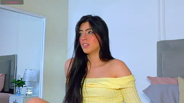 Ambar Bull online show from April 2026 10:51:02 AM