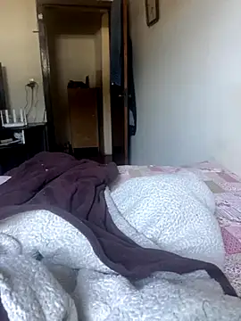 PIROCAGG21 online show from November 2025 10:29:01 AM