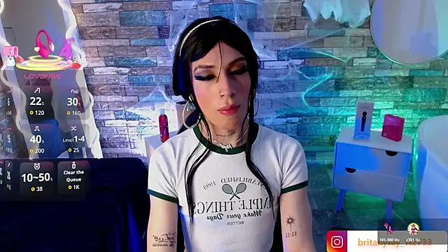 boyfox tay online show from November 2025 04:01:02 AM